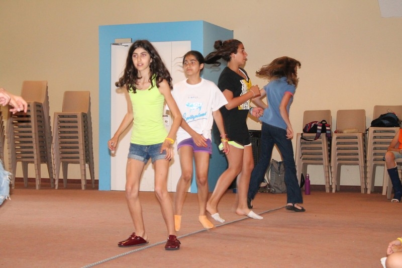 Village Camps International Summer Camp Leysin, Switzerland 2026-08-15 https://www.villagecamps.com/journals_admin/images/698-34-yellowevening (24).jpg
